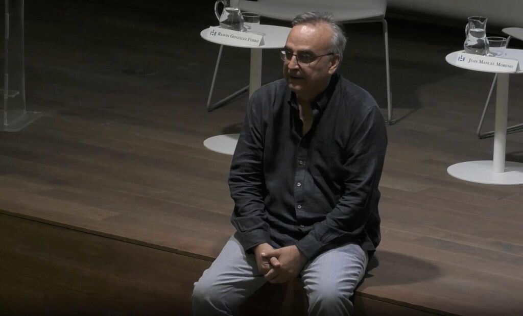 Entrevista Juan Manuel Moreno y Lucas Gortazar «Educación Universal»