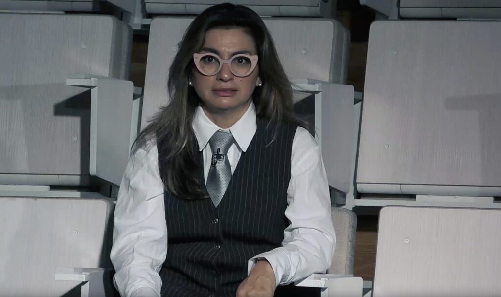 Entrevista Linda Castañeda, «Ni milagro, ni amenaza: aprender, pensar y decidir en la era postdigital con IA»